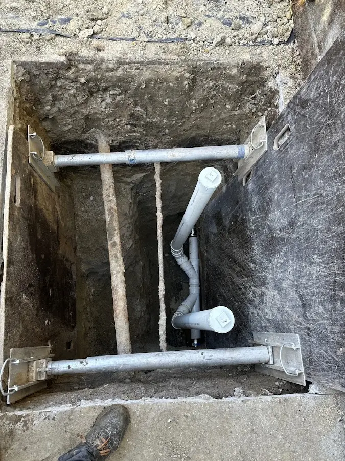 Experienced plumber completing Gas Line Repair work in Carney